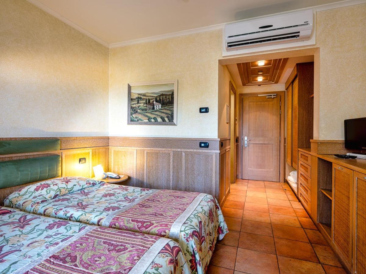 Active Hotel Paradiso Peschiera del Garda Exterior foto