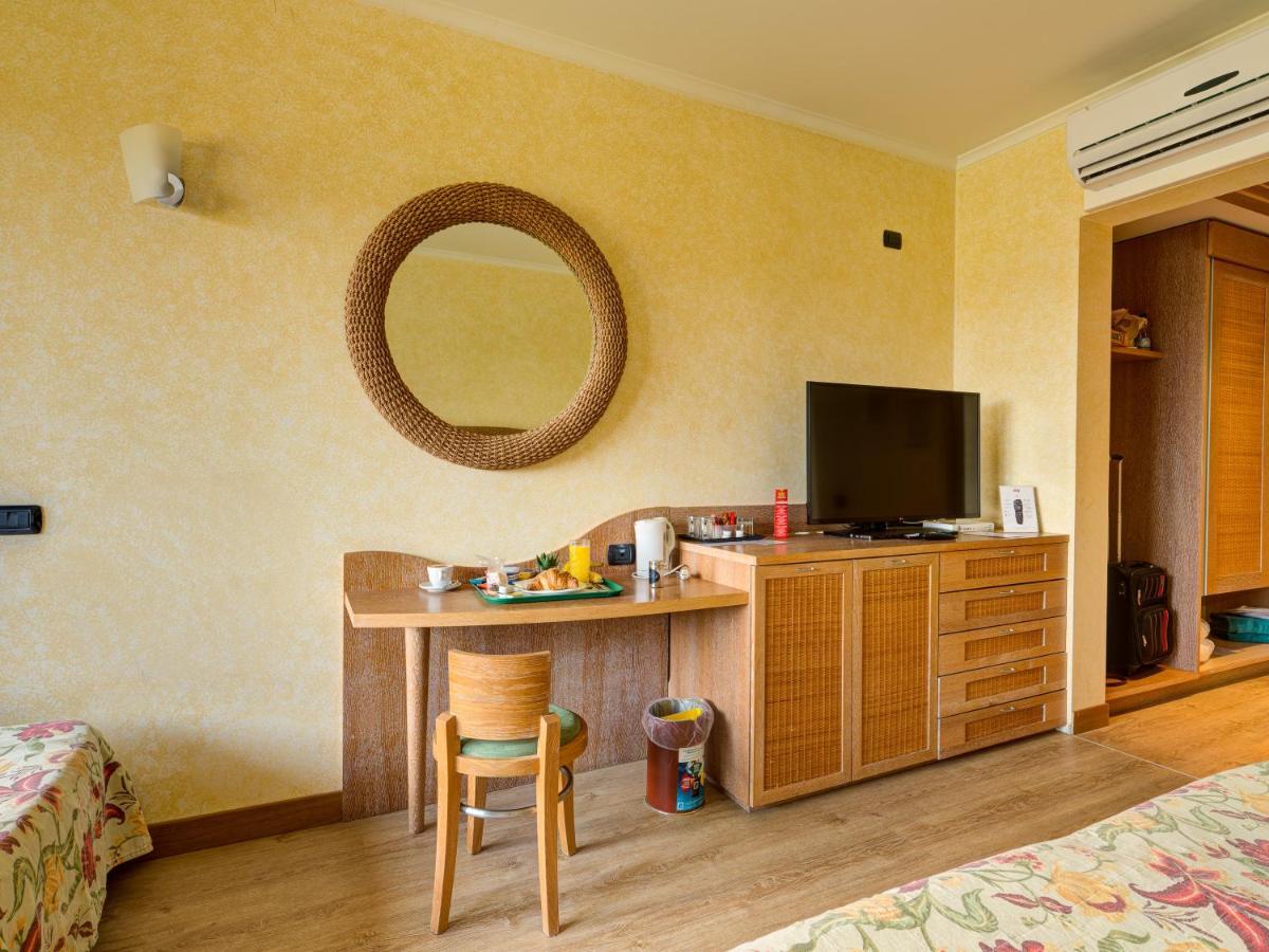 Active Hotel Paradiso Peschiera del Garda Exterior foto